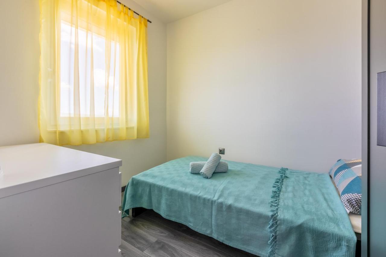 Apartment Pek Crikvenica Exteriér fotografie