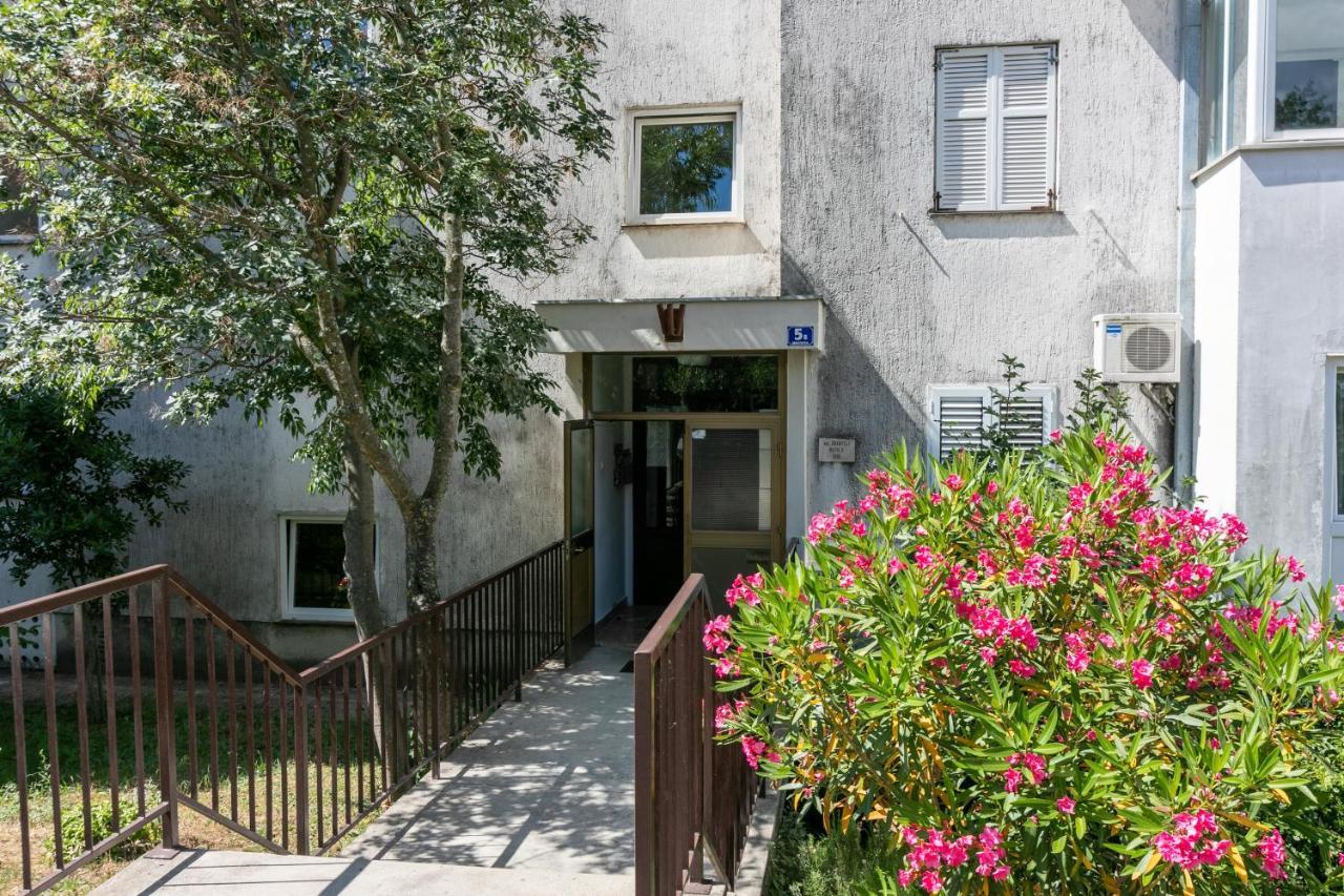 Apartment Pek Crikvenica Exteriér fotografie